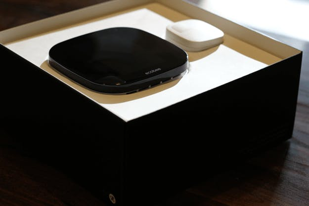 Unboxing ecobee 3 Unboxing ecobee 3