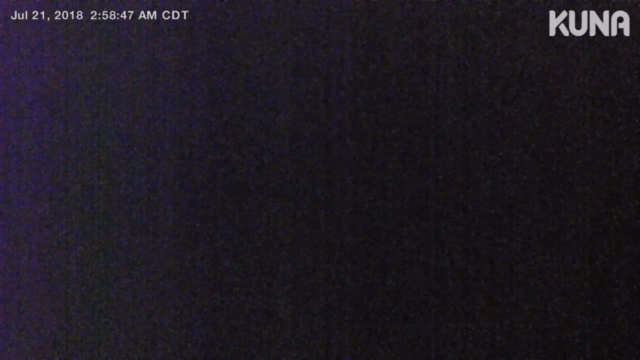 Snapshot from Maximus with no light outside. Snapshot from Maximus with no light outside.