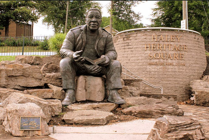 Statue of author and Tennessean Alex Haley. Statue of author and Tennessean Alex Haley.