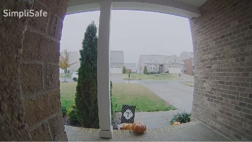 Screenshot from Simplisafe Video Doorbell Screenshot from Simplisafe Video Doorbell